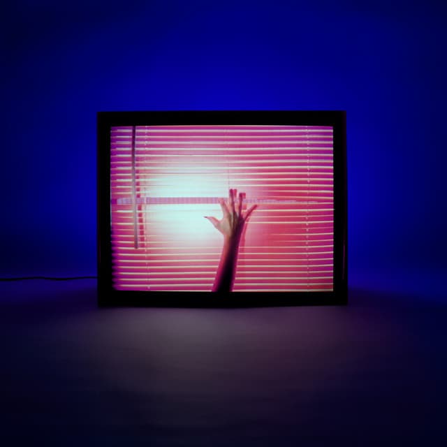Release Cover CHVRCHES - Screen Violence: Director’s Cut