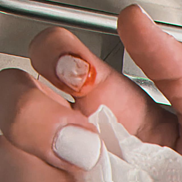 Release Cover Mija, bloody white - BEQUIET (ext)