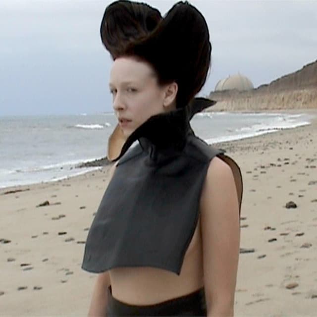 Release Cover Allie X - Reunite