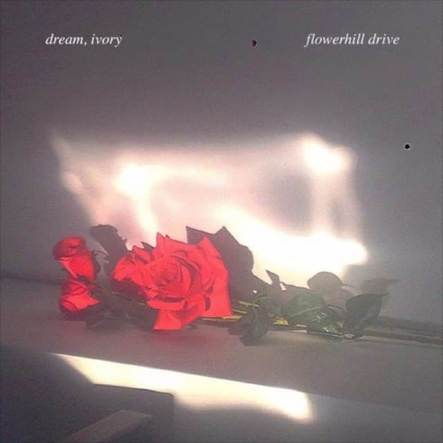 Release Cover Dream, Ivory - red love