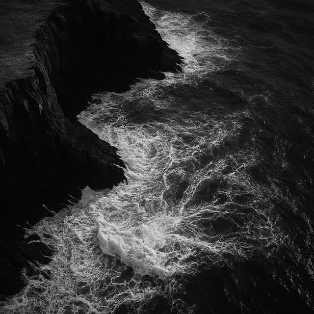 Release Cover Madalen Duke, Dead Covenants - On The Edge