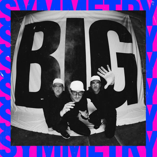 Release Cover Pet Symmetry - Big Symmetry