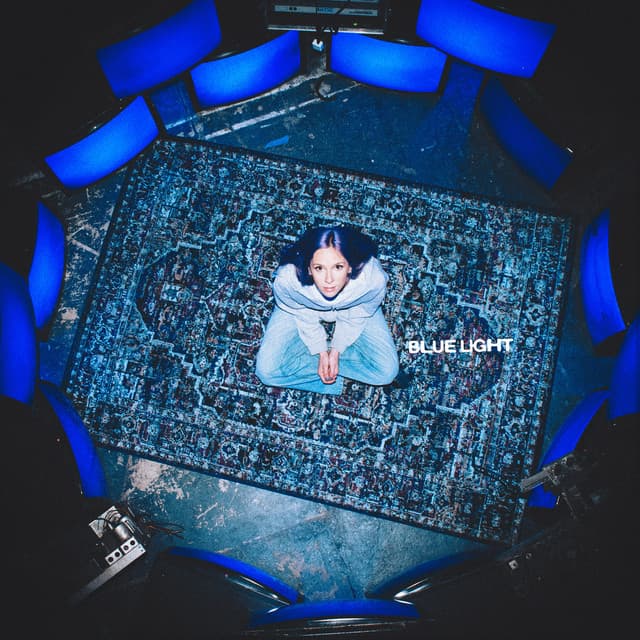 Release Cover Devan - Blue Light