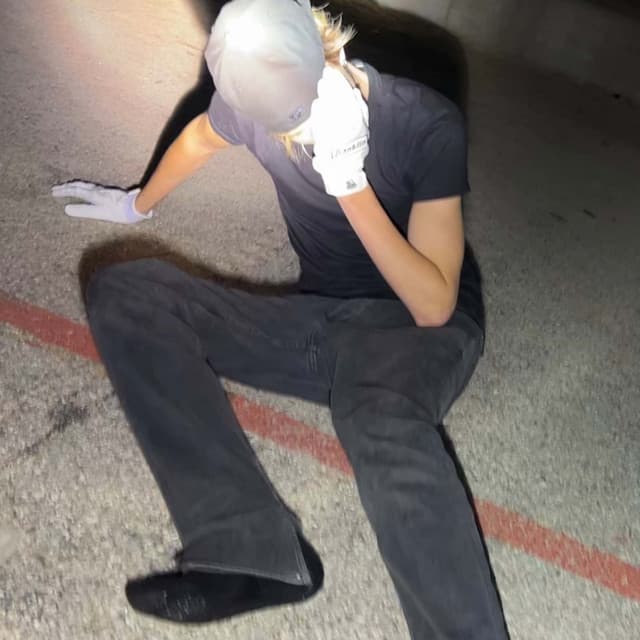 Release Cover 2hollis - jeans