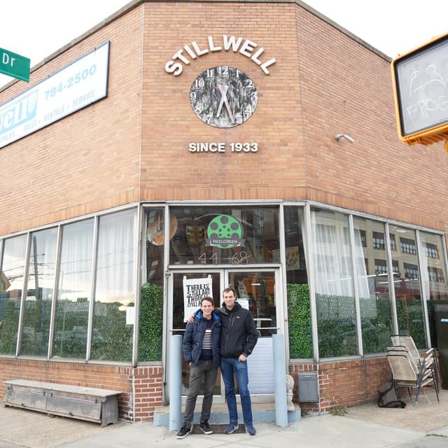 Release Cover Frog - 1000 Variations on the Same Song